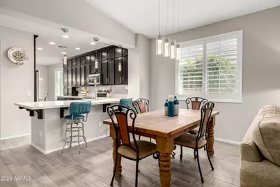 511 E Pasaro Drive, Phoenix, AZ 85085 - Photo 17