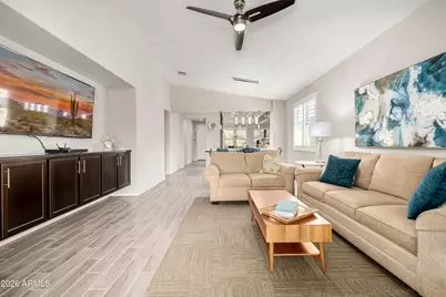 511 E Pasaro Drive, Phoenix, AZ 85085 - Photo 13