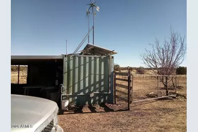 5803 Dark Canyon Drive, Winslow, AZ 86047 - Photo 25