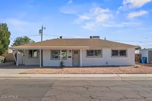 1123 E Alice Ave, Phoenix, AZ 85020 - Photo 1