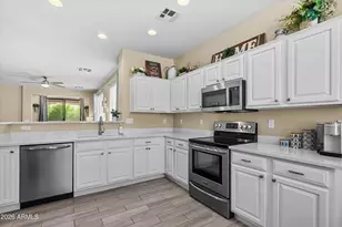 21013 E Aldecoa Dr, Queen Creek, AZ 85142 - Photo 7