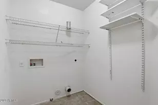 11433 W Yavapai St, Avondale, AZ 85323 - Photo 9