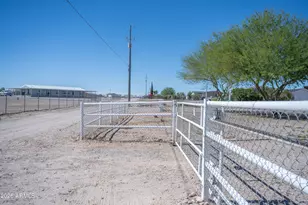 34126 W Pecan St, Tonopah, AZ 85354 - Photo 21