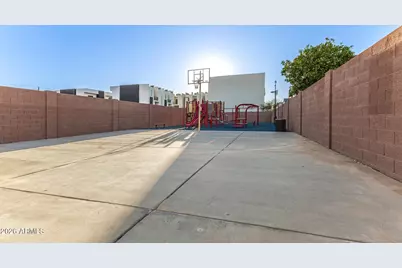 2140 E Michigan Avenue #35, Phoenix, AZ 85024 - Photo 19