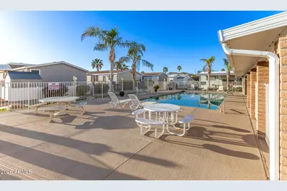 2140 E Michigan Avenue #35, Phoenix, AZ 85024 - Photo 15