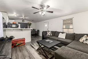 8427 W Glendale Ave, Glendale, AZ 85305 - Photo 5