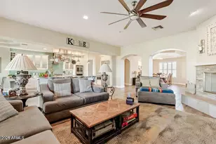 8705 S 24th Pl, Phoenix, AZ 85042 - Photo 9