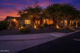 8705 S 24th Pl, Phoenix, AZ 85042 - Photo 1