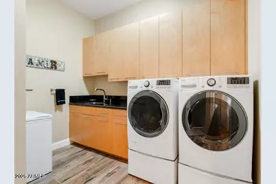 8705 S 24th Place, Phoenix, AZ 85042 - Photo 21