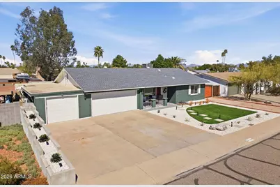 3418 E Lupine Avenue, Phoenix, AZ 85028 - Photo 1