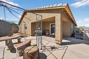 1939 E Encinas Ln, Phoenix, AZ 85040 - Photo 41