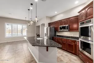 9852 W Hedge Hog Pl, Peoria, AZ 85383 - Photo 5