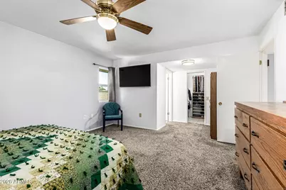 15666 N Lakeforest Drive, Sun City, AZ 85351 - Photo 17