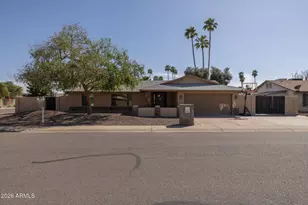 2901 W Straford Dr, Chandler, AZ 85224 - Photo 1