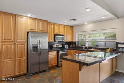 2901 W Straford Drive, Chandler, AZ 85224 - Photo 11