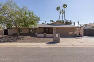 2901 W Straford Dr, Chandler, AZ 85224 - Photo 5