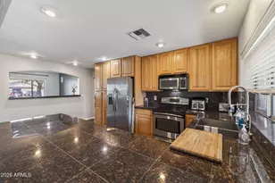 2901 W Straford Dr, Chandler, AZ 85224 - Photo 13