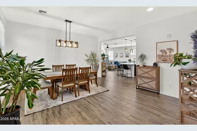 9440 W Willow Bend Lane, Phoenix, AZ 85037 - Photo 17