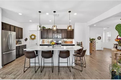 9440 W Willow Bend Lane, Phoenix, AZ 85037 - Photo 13