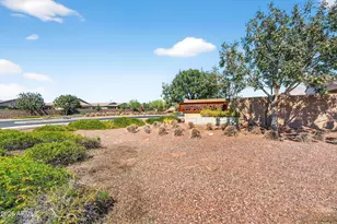 9440 W Willow Bend Ln, Phoenix, AZ 85037 - Photo 45