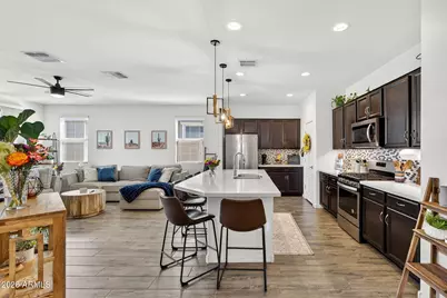 9440 W Willow Bend Lane, Phoenix, AZ 85037 - Photo 1