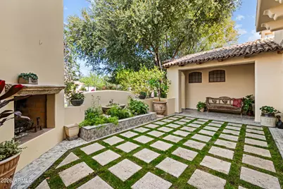 8131 E Appaloosa Trail, Scottsdale, AZ 85258 - Photo 5