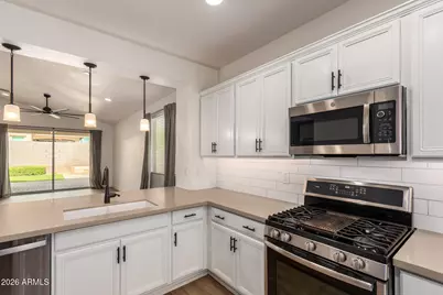 614 E Brisa Drive, Phoenix, AZ 85085 - Photo 5