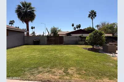 1744 N Ridge Circle, Mesa, AZ 85203 - Photo 13