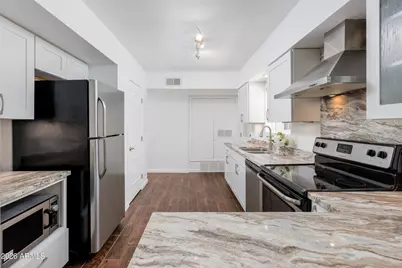 5550 N 12th Street #8, Phoenix, AZ 85014 - Photo 7