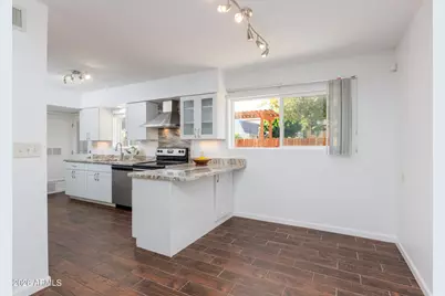 5550 N 12th Street #8, Phoenix, AZ 85014 - Photo 5