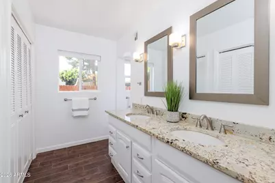 5550 N 12th Street #8, Phoenix, AZ 85014 - Photo 11