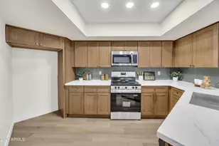 4153 W Aries Dr, Phoenix, AZ 85053 - Photo 11