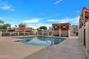 4153 W Aries Dr, Phoenix, AZ 85053 - Photo 25