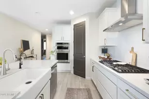 26320 N Thornhill Dr, Peoria, AZ 85383 - Photo 17