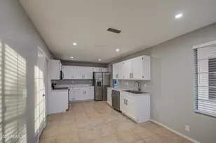 6631 N 85th Ave, Glendale, AZ 85305 - Photo 7