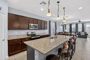 2015 W Olivia Dr, San Tan Valley, AZ 85144 - Photo 9