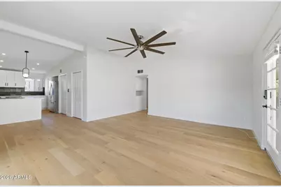 3505 E Campbell Avenue #21, Phoenix, AZ 85018 - Photo 5