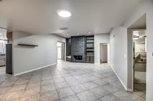 8647 E Devonshire Ave, Scottsdale, AZ 85251 - Photo 9