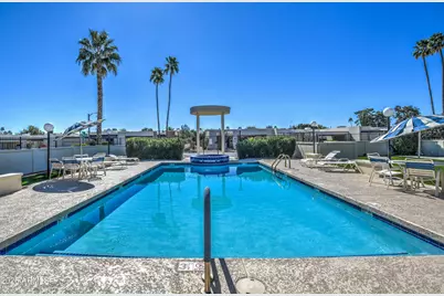 8647 E Devonshire Avenue, Scottsdale, AZ 85251 - Photo 3