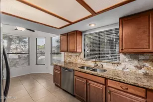 9707 W Kerry Ln, Peoria, AZ 85382 - Photo 15