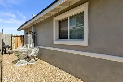 833 E Alice Avenue, Phoenix, AZ 85020 - Photo 17
