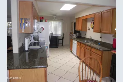 10022 W Kingswood Circle, Sun City, AZ 85351 - Photo 1