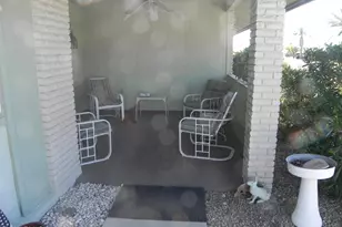 10022 W Kingswood Cir, Sun City, AZ 85351 - Photo 11