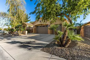 1491 E Yellowstone Pl, Chandler, AZ 85249 - Photo 5