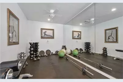 2025 E Campbell Avenue #Apt 238, Phoenix, AZ 85016 - Photo 15