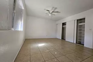 6027 W Roanoke Ave, Phoenix, AZ 85035 - Photo 11