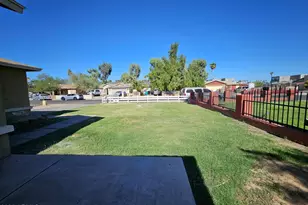 6027 W Roanoke Ave, Phoenix, AZ 85035 - Photo 3