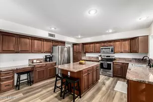 1015 E Liberty Ln, Gilbert, AZ 85296 - Photo 15