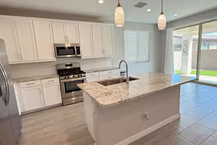 24795 N 171st Ln, Surprise, AZ 85387 - Photo 9