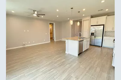 24795 N 171st Lane, Surprise, AZ 85387 - Photo 5